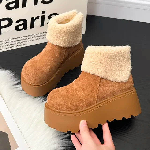 Maßgeschneiderte und bequeme orthopädische Stiefel