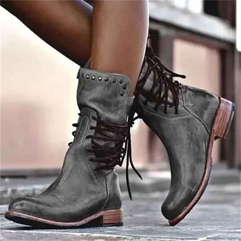 Maßgeschneiderte und bequeme orthopädische Stiefel
