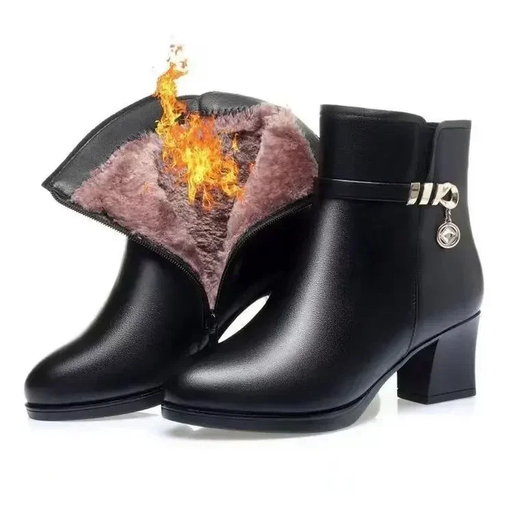 Bequeme und modische orthopädische Stiefel