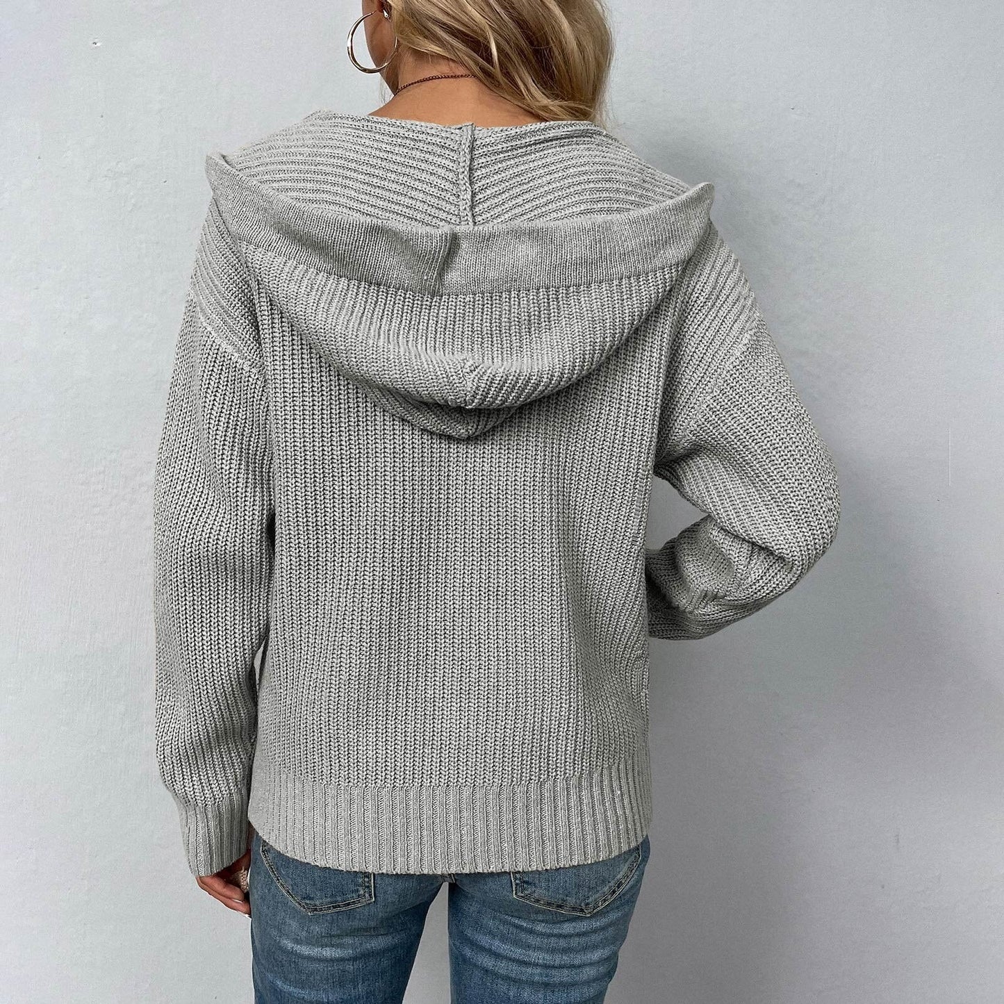 Anmutig gestaltete Pullover