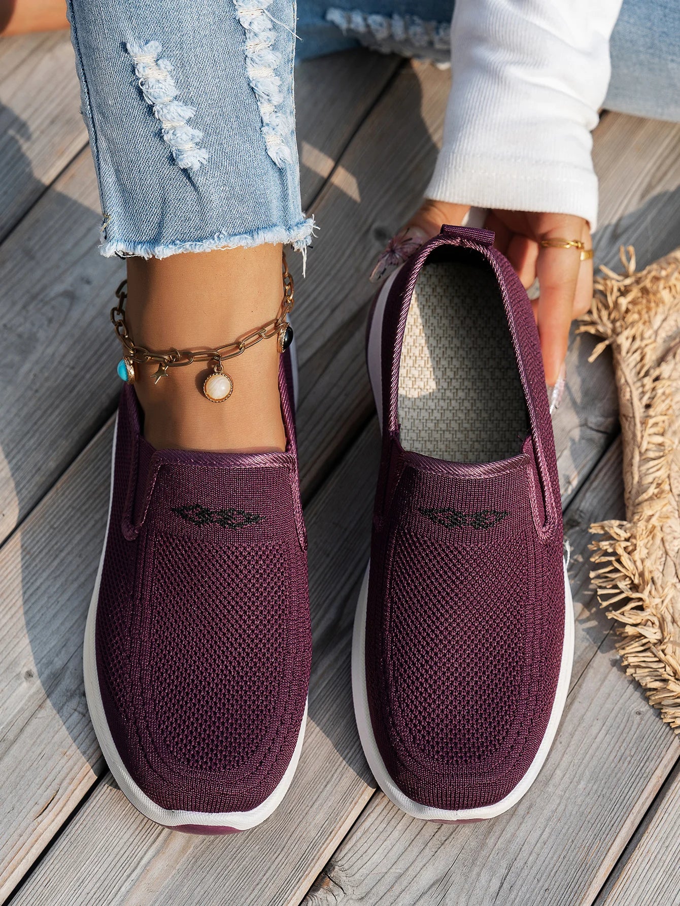 Modische und stützende orthopädische Schuhe