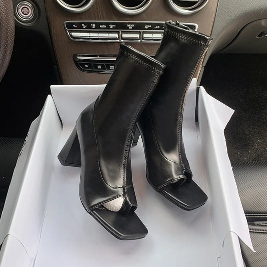 Bequeme und modische orthopädische Absätze