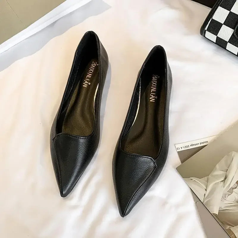 Maßgeschneiderte und bequeme orthopädische Ballerinas