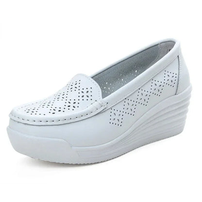 Stützende und stilvolle orthopädische Slipper