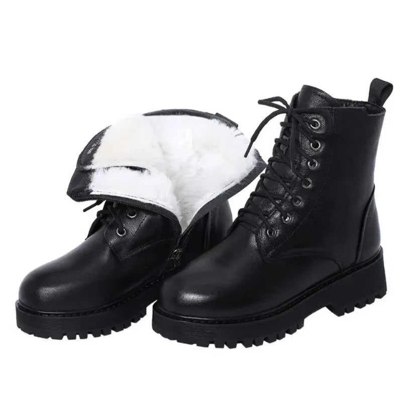 Maßgeschneiderte und bequeme orthopädische Stiefel