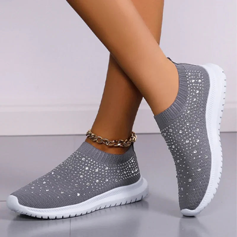 Bequeme und modische orthopädische Turnschuhe