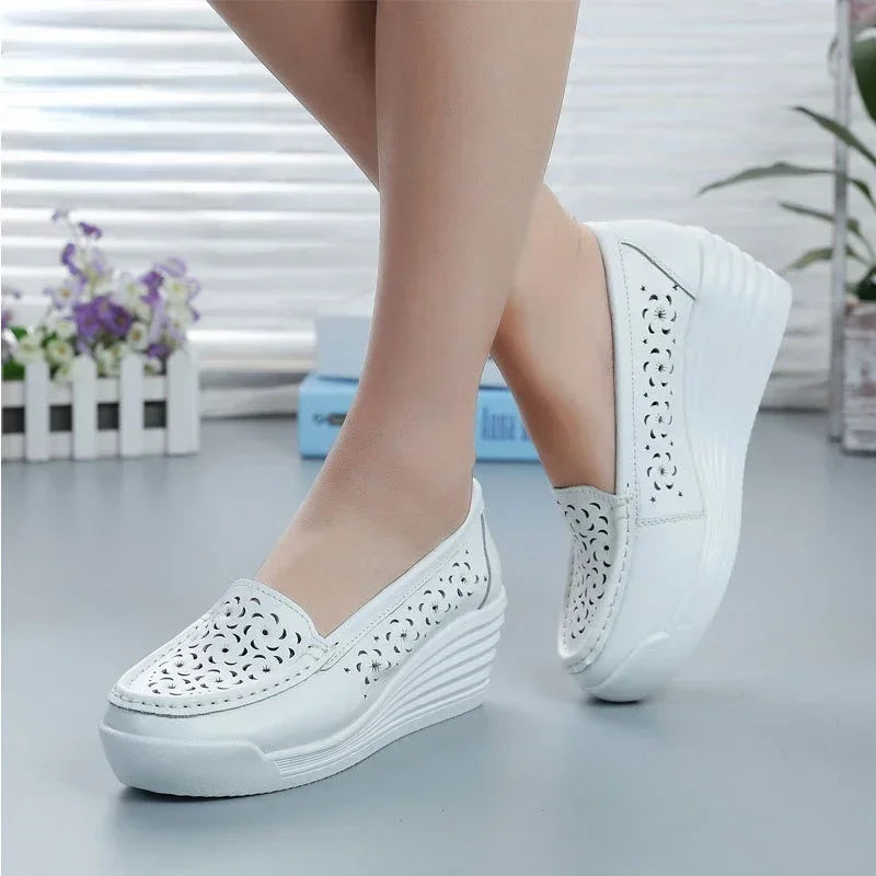 Stützende und stilvolle orthopädische Slipper