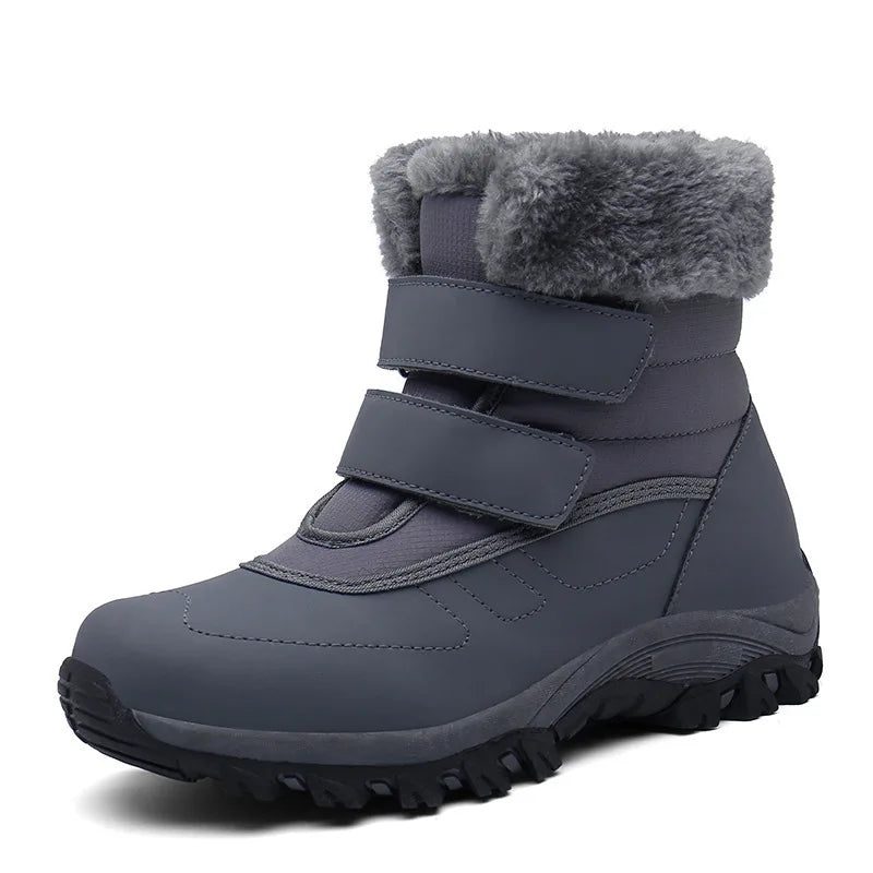Modische und stützende orthopädische Stiefel