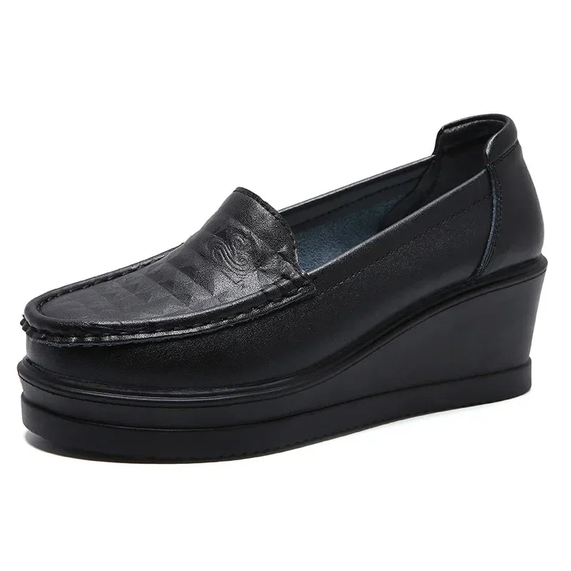 Stützende und stilvolle orthopädische Slipper
