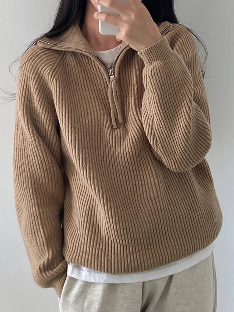 Poliert und verspielt Pullover