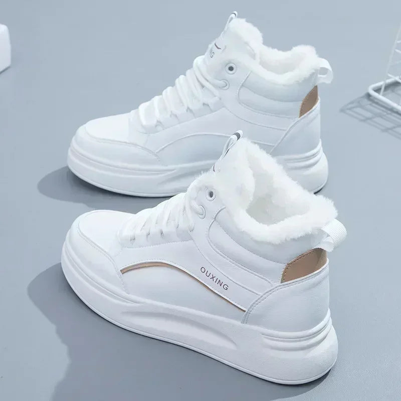 Elegante und stützende orthopädische Schuhe