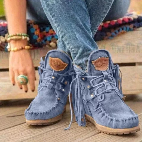 Modische und stützende orthopädische Stiefel