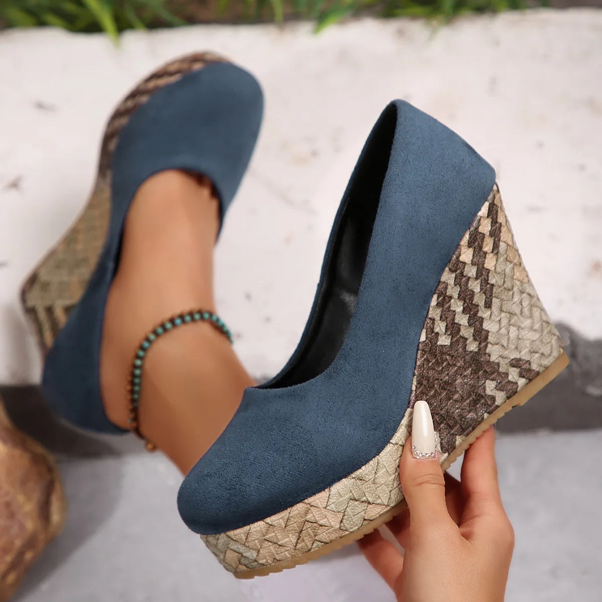 Bequeme und modische orthopädische Schuhe