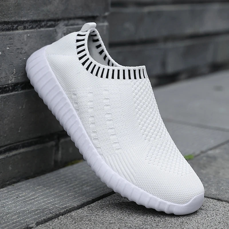 Maßgeschneiderte und bequeme orthopädische Turnschuhe