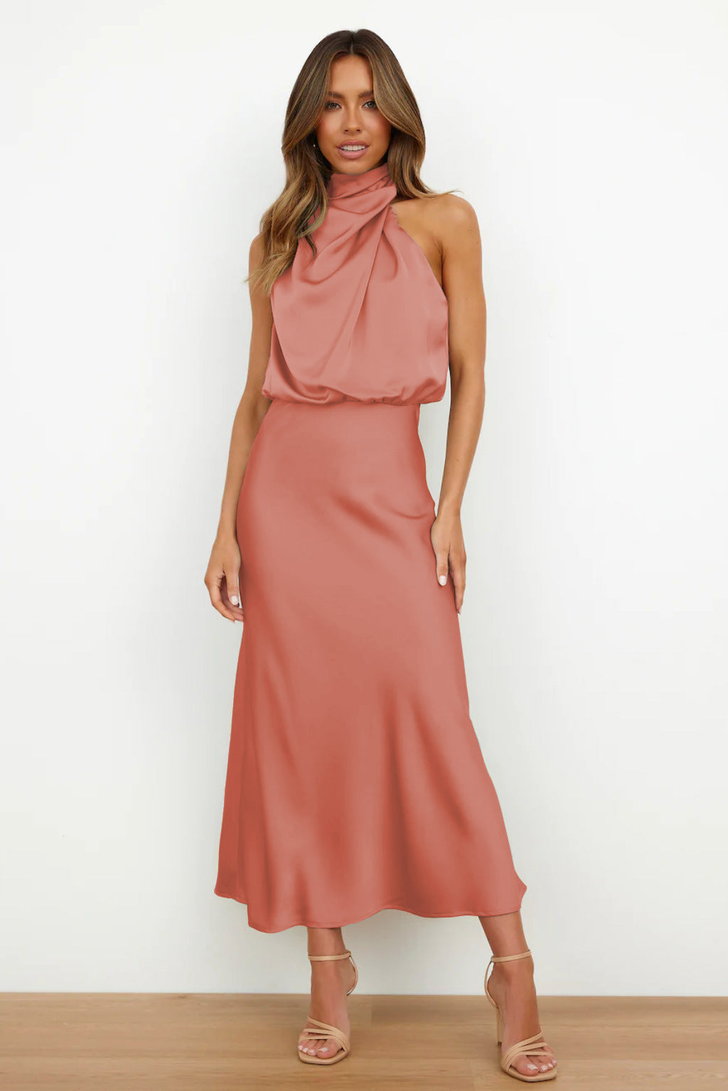 MW | Satin-Kleid