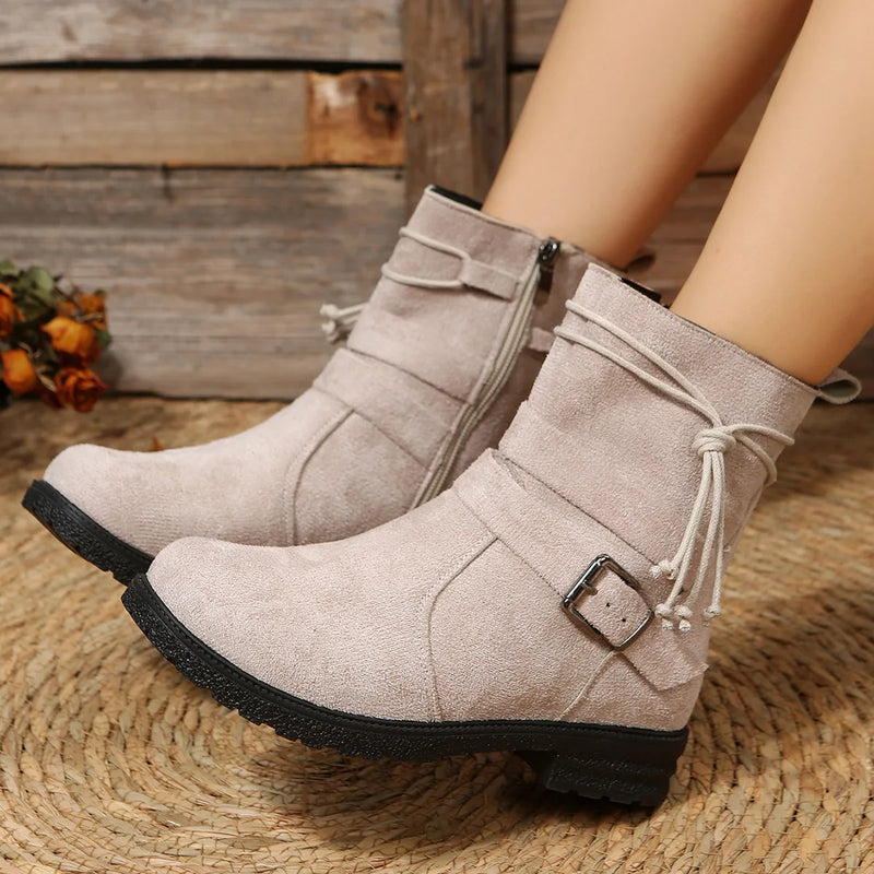 Lässige und stützende orthopädische Stiefel