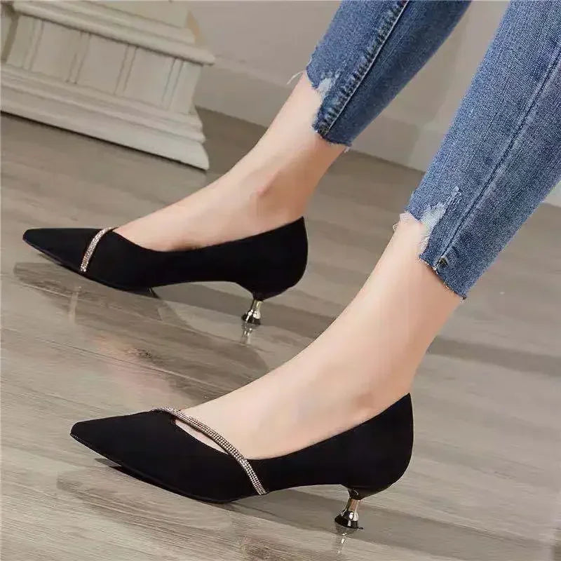 Maßgeschneiderte und bequeme orthopädische Schuhe