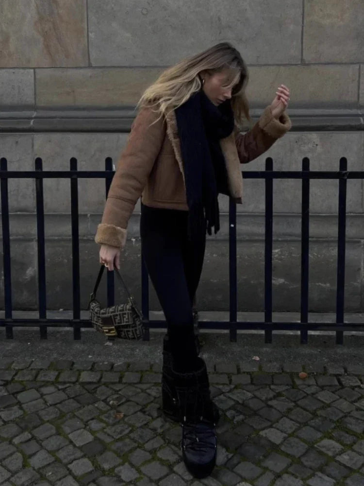 Klassisch gestaltete Jacke