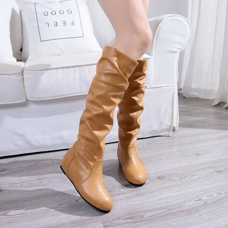Stützende und stilvolle orthopädische Stiefel
