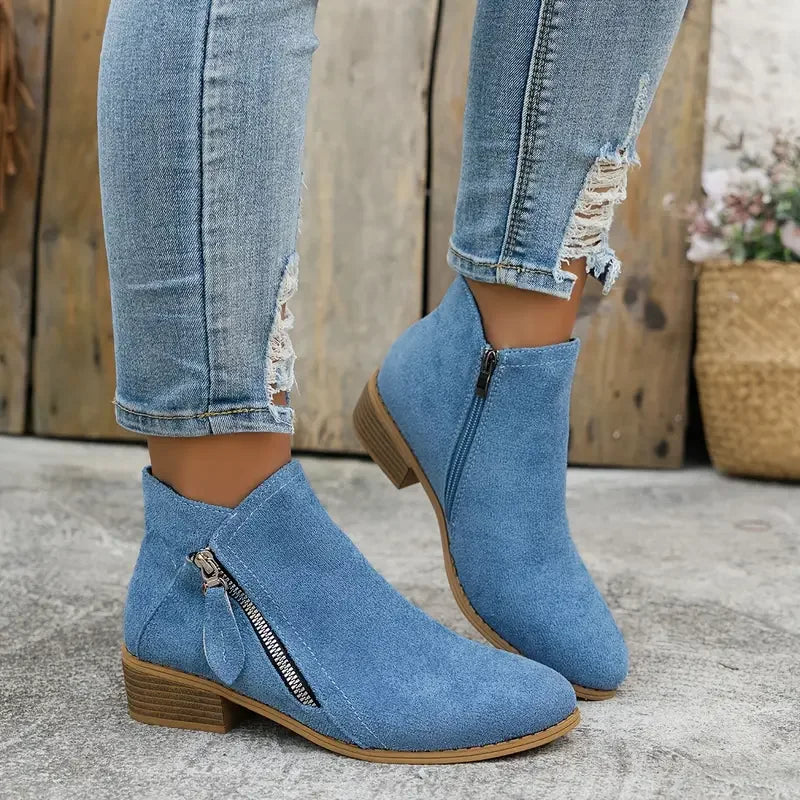Modische und stützende orthopädische Stiefel