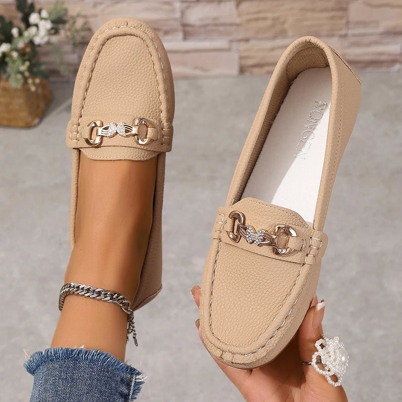 Elegante und stützende orthopädische Schuhe