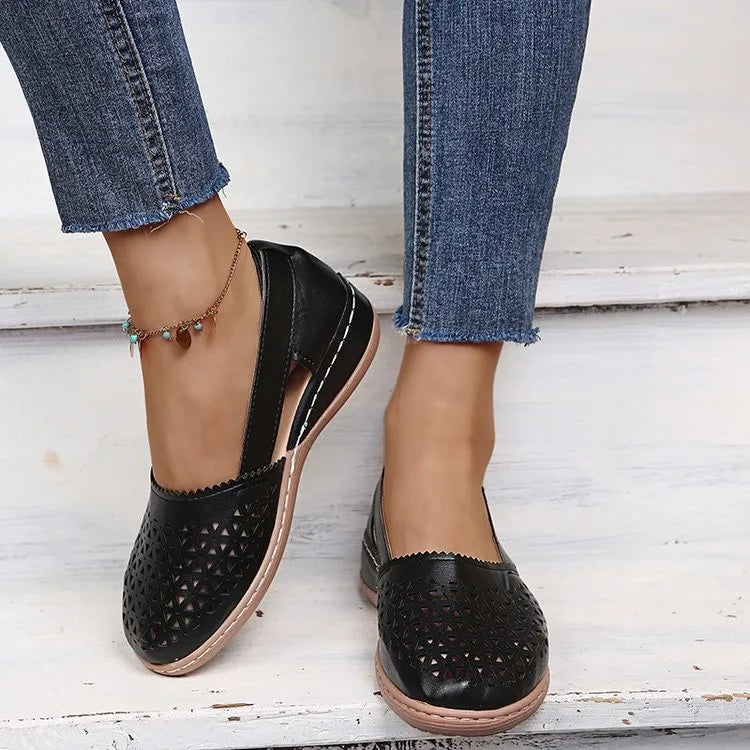 Lässige und stützende orthopädische Sandalen