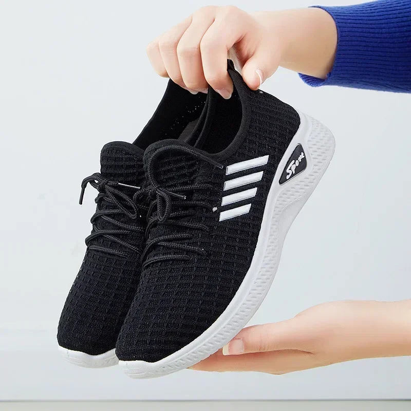 Modische und stützende orthopädische Turnschuhe