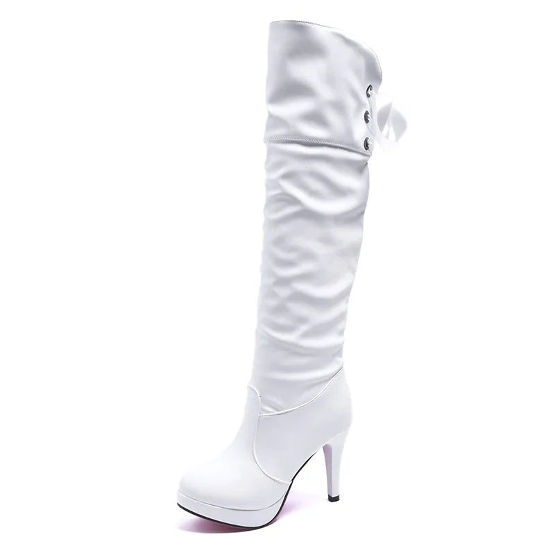 Elegante und stützende orthopädische Stiefel