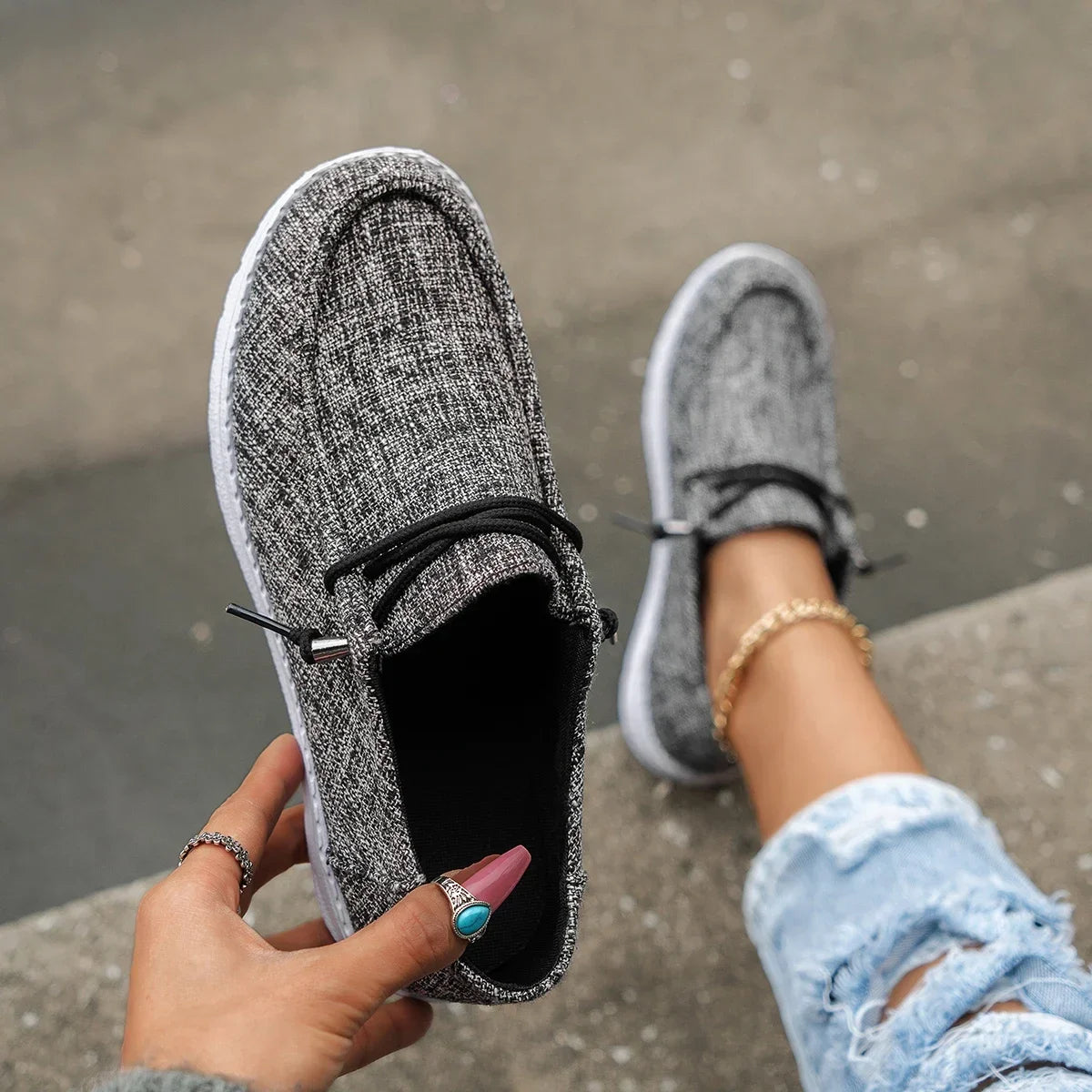 Stützende und stilvolle orthopädische Slipper