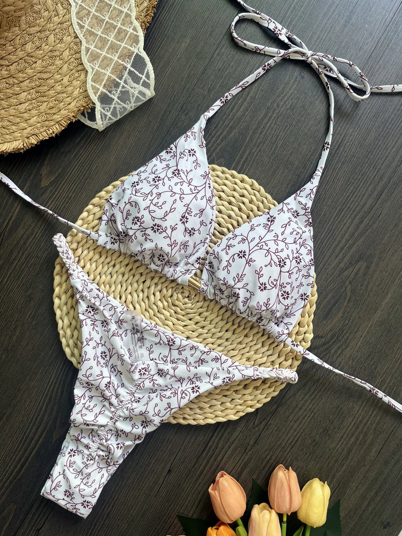 Fließend und fabelhaft Bikini