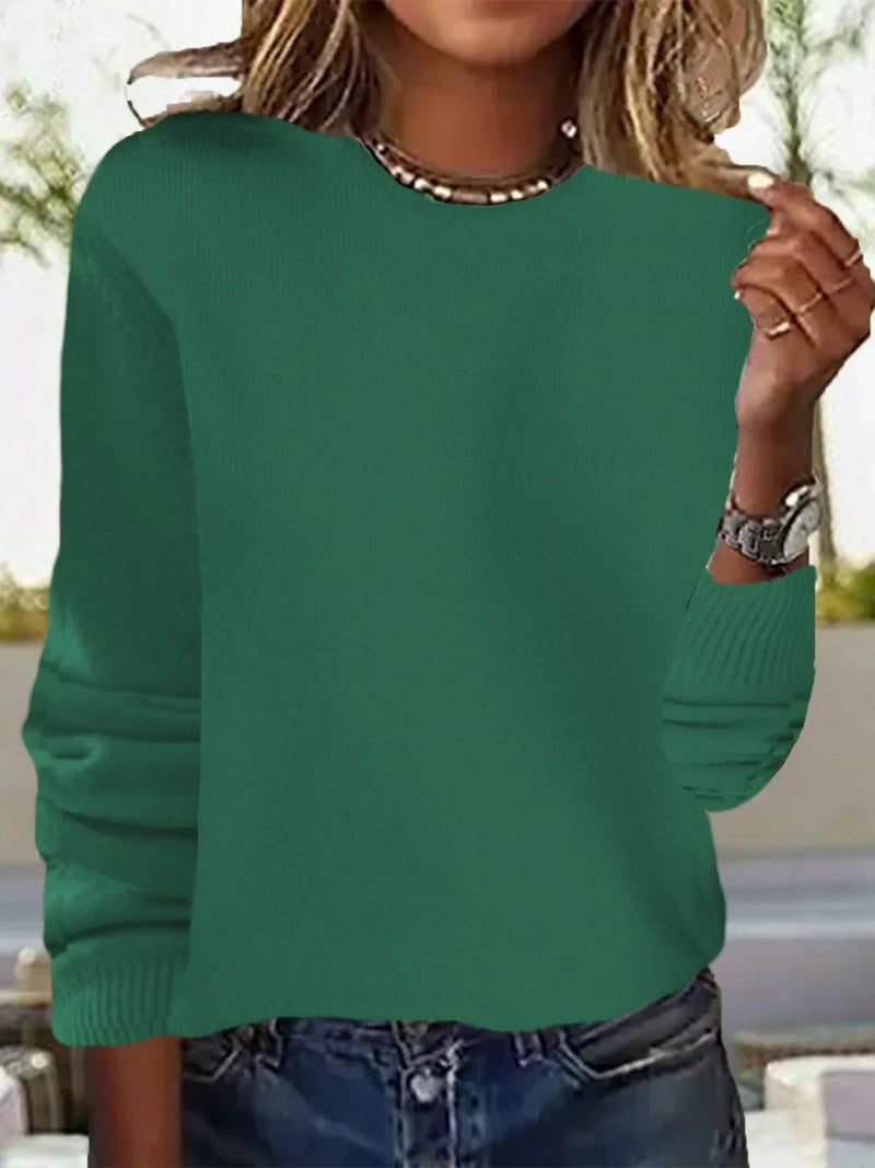 Schlanker und zeitgemäßer Pullover