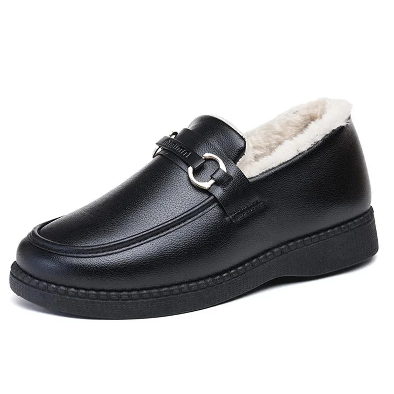 Stützende und trendige orthopädische Stiefel