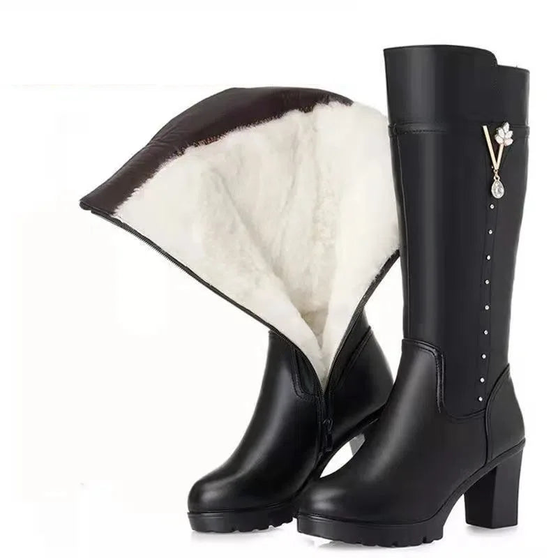 Bequeme und modische orthopädische Stiefel