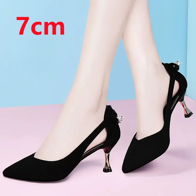 Stützende und stilvolle orthopädische Schuhe