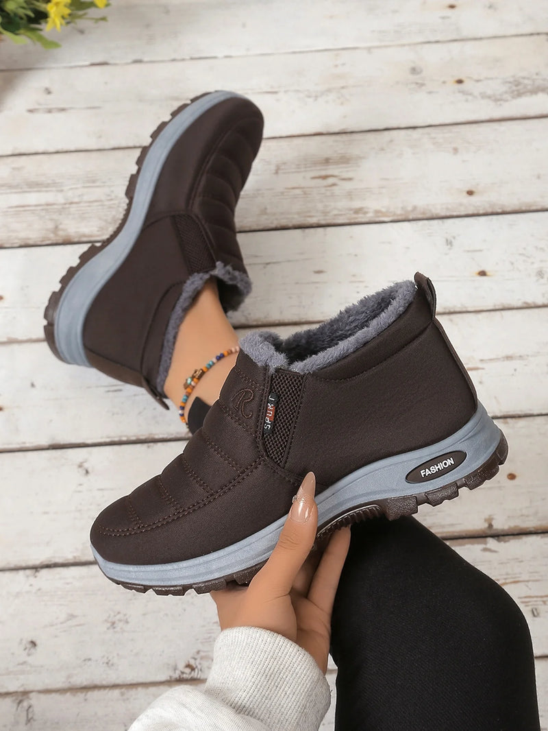 Modische und stützende orthopädische Stiefel