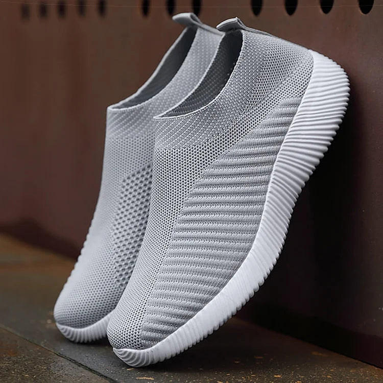 Stützende und trendige orthopädische Turnschuhe