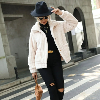 Anmutig gestaltete Jacke