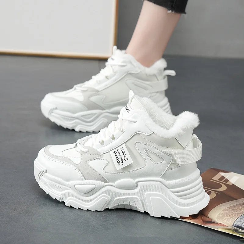 Maßgeschneiderte und bequeme orthopädische Turnschuhe