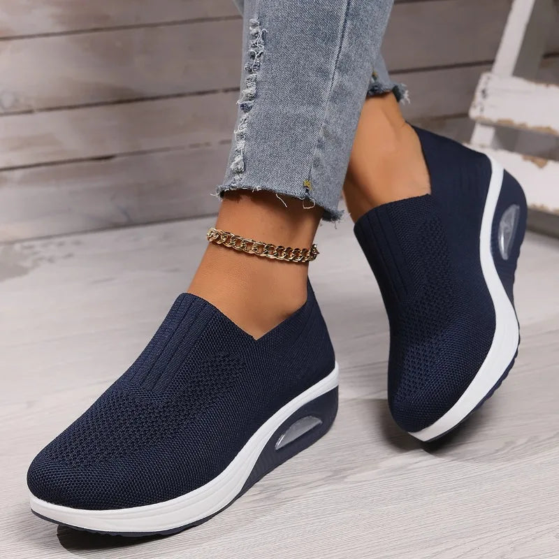 Elegante und stützende orthopädische Turnschuhe