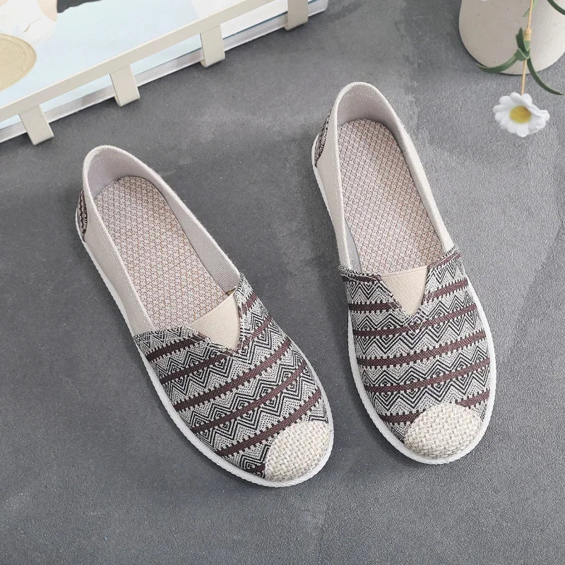 Bequeme und modische orthopädische Ballerinas