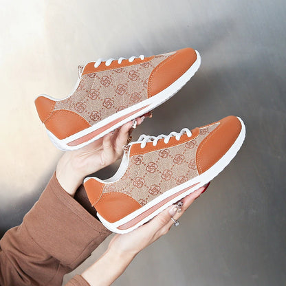 Modische und stützende orthopädische Schuhe