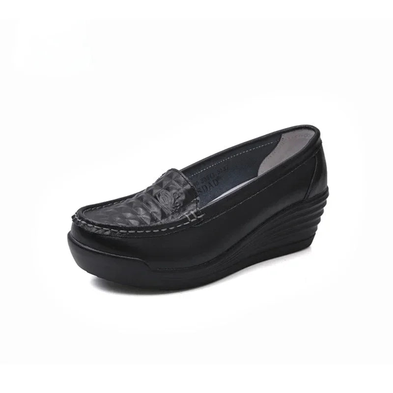 Stützende und stilvolle orthopädische Slipper