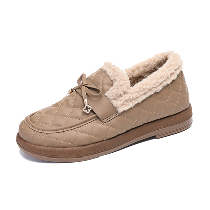 Elegante und stützende orthopädische Stiefel