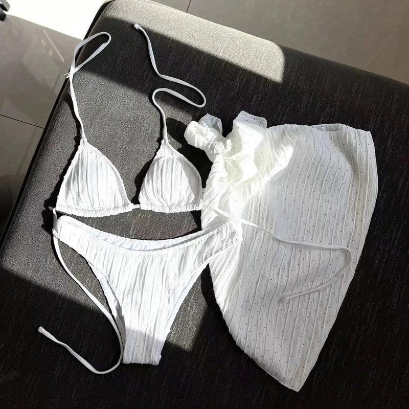 Poliert und verspielt Bikini