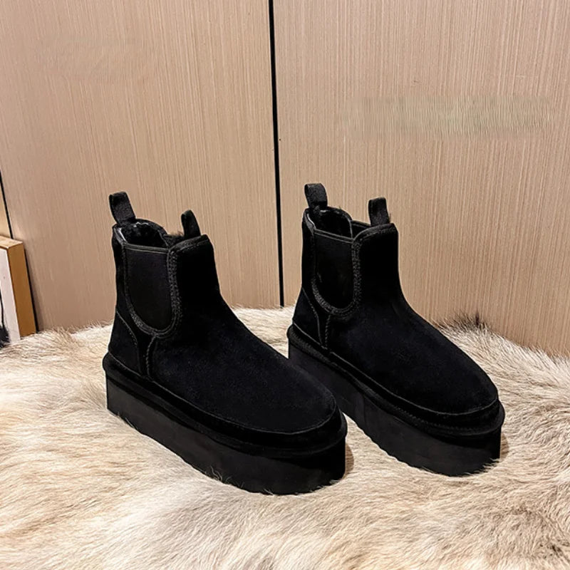 Lässige und stützende orthopädische Stiefel