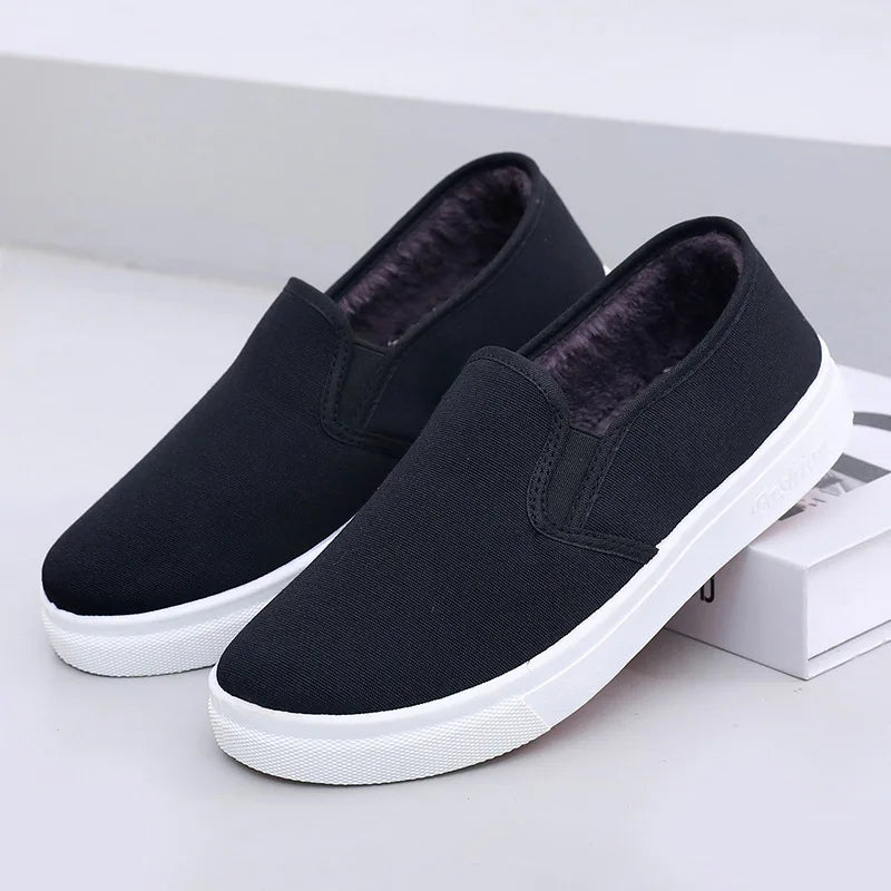 Stützende und stilvolle orthopädische Slipper