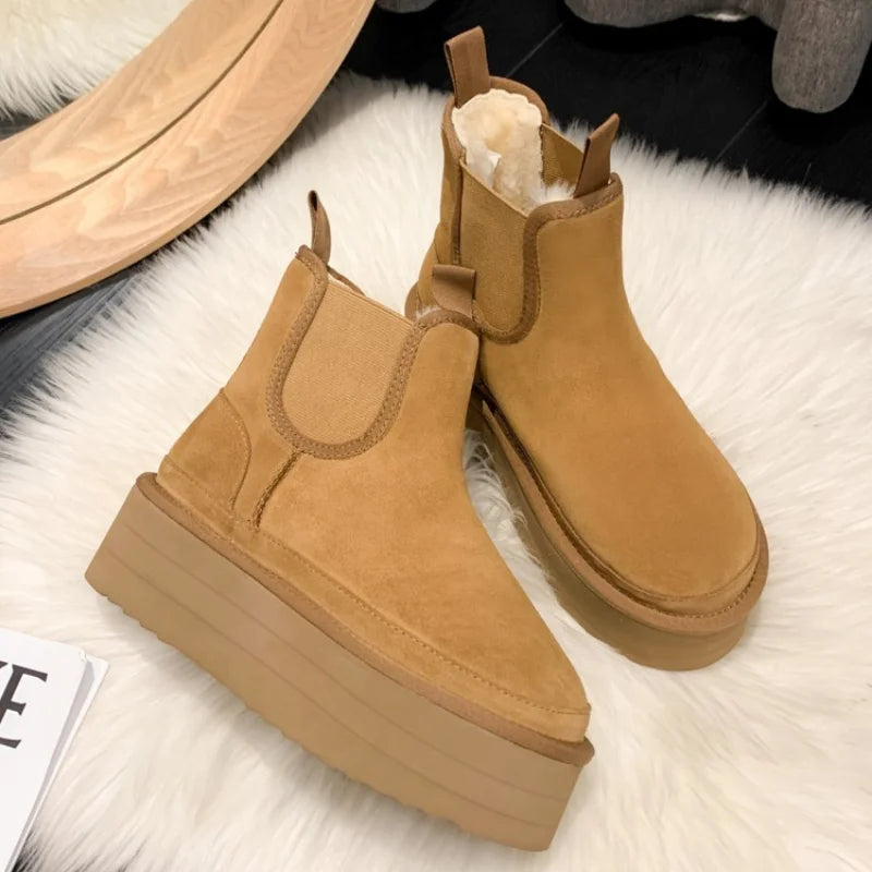 Lässige und stützende orthopädische Stiefel