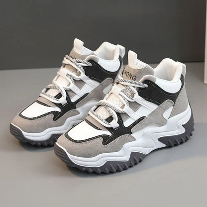 Maßgeschneiderte und bequeme orthopädische Absätze