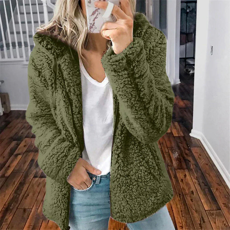 Klassisch gestaltete Jacke