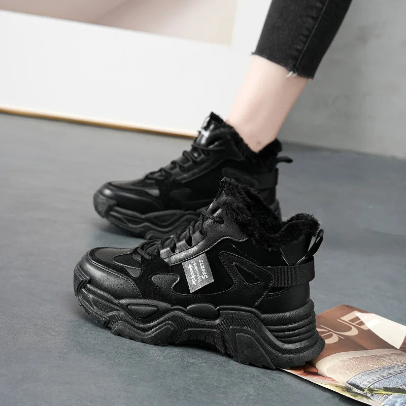 Modische und stützende orthopädische Schuhe